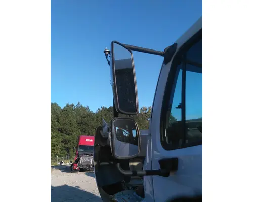 FREIGHTLINER M2 106 MIRROR ASSEMBLY CABDOOR