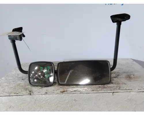 FREIGHTLINER M2 106 MIRROR ASSEMBLY CABDOOR