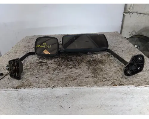 FREIGHTLINER M2 106 MIRROR ASSEMBLY CABDOOR