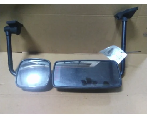 FREIGHTLINER M2 106 MIRROR ASSEMBLY CABDOOR