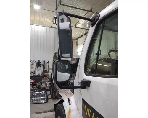 FREIGHTLINER M2 106 MIRROR ASSEMBLY CABDOOR