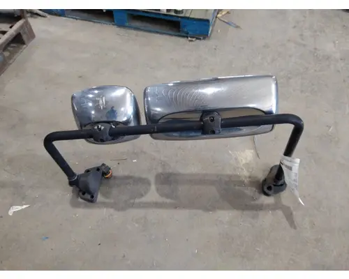FREIGHTLINER M2 106 MIRROR ASSEMBLY CABDOOR