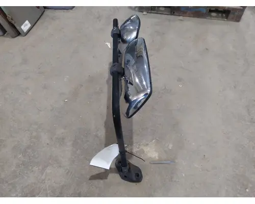 FREIGHTLINER M2 106 MIRROR ASSEMBLY CABDOOR