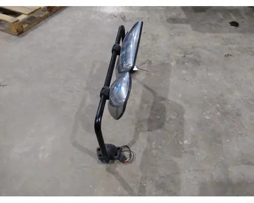 FREIGHTLINER M2 106 MIRROR ASSEMBLY CABDOOR