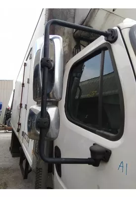 FREIGHTLINER M2 106 MIRROR ASSEMBLY CAB/DOOR