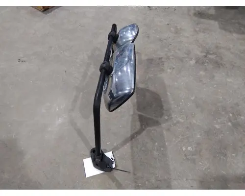 FREIGHTLINER M2 106 MIRROR ASSEMBLY CABDOOR