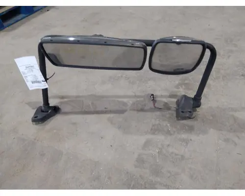 FREIGHTLINER M2 106 MIRROR ASSEMBLY CABDOOR
