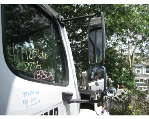 FREIGHTLINER M2 106 MIRROR ASSEMBLY CABDOOR