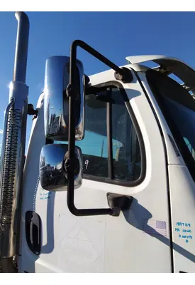 FREIGHTLINER M2 106 MIRROR ASSEMBLY CAB/DOOR