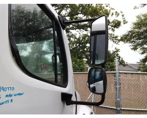 FREIGHTLINER M2 106 MIRROR ASSEMBLY CABDOOR