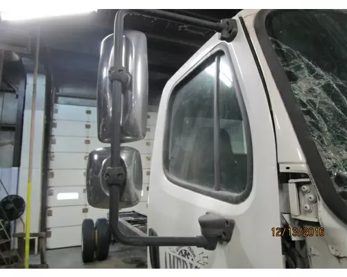 FREIGHTLINER M2 106 MIRROR ASSEMBLY CABDOOR