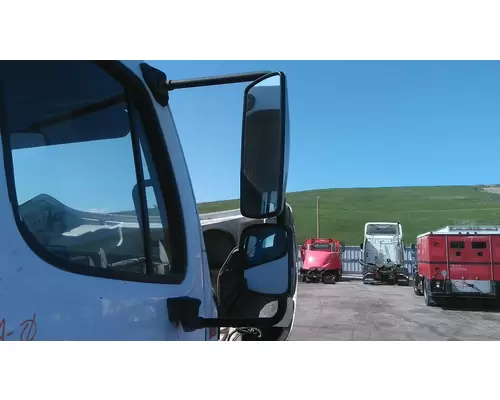 FREIGHTLINER M2 106 MIRROR ASSEMBLY CABDOOR