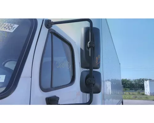 FREIGHTLINER M2 106 MIRROR ASSEMBLY CABDOOR