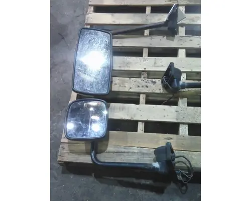 FREIGHTLINER M2 106 MIRROR ASSEMBLY CABDOOR