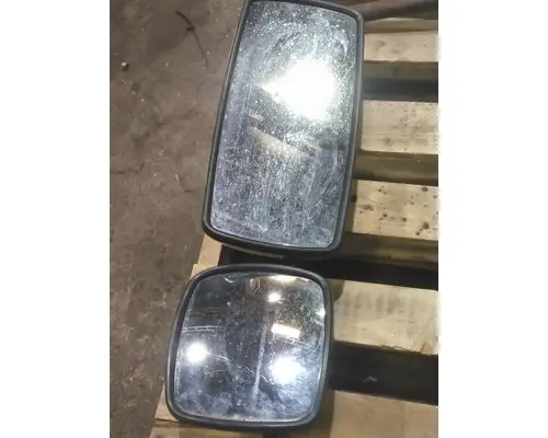 FREIGHTLINER M2 106 MIRROR ASSEMBLY CABDOOR