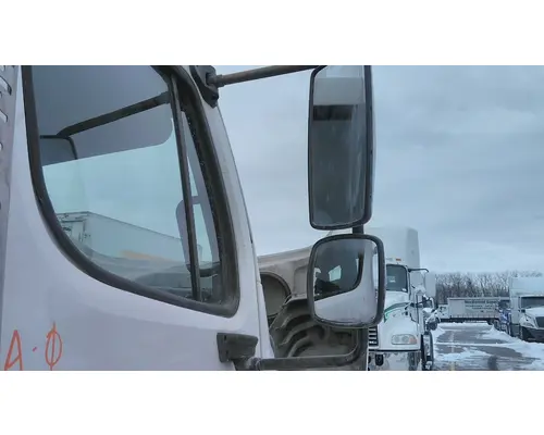 FREIGHTLINER M2 106 MIRROR ASSEMBLY CABDOOR