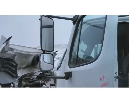 FREIGHTLINER M2 106 MIRROR ASSEMBLY CABDOOR
