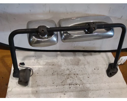 FREIGHTLINER M2 106 MIRROR ASSEMBLY CABDOOR