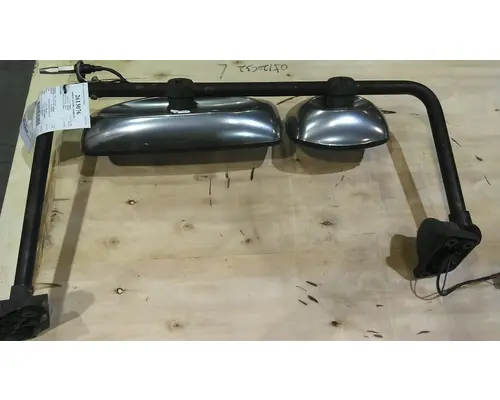 FREIGHTLINER M2 106 MIRROR ASSEMBLY CABDOOR
