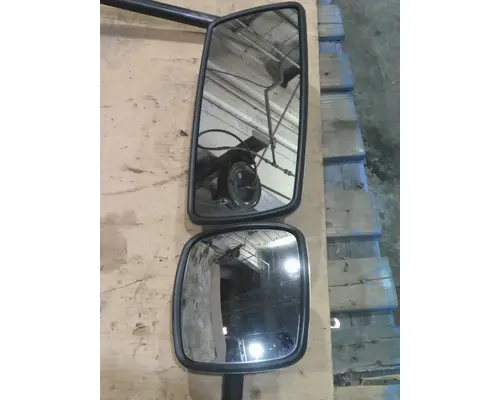 FREIGHTLINER M2 106 MIRROR ASSEMBLY CABDOOR