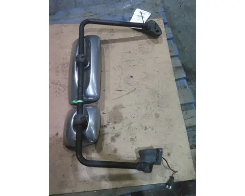 FREIGHTLINER M2 106 MIRROR ASSEMBLY CABDOOR
