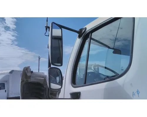 FREIGHTLINER M2 106 MIRROR ASSEMBLY CABDOOR