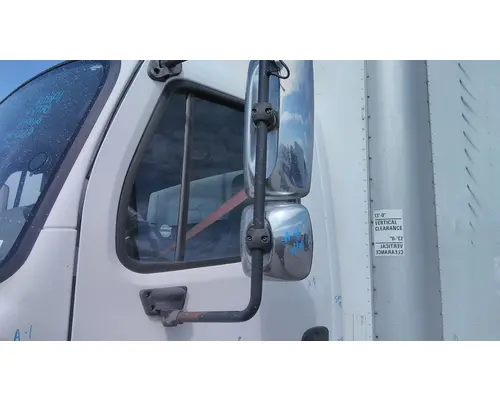 FREIGHTLINER M2 106 MIRROR ASSEMBLY CABDOOR
