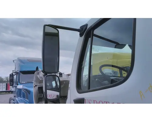 FREIGHTLINER M2 106 MIRROR ASSEMBLY CABDOOR