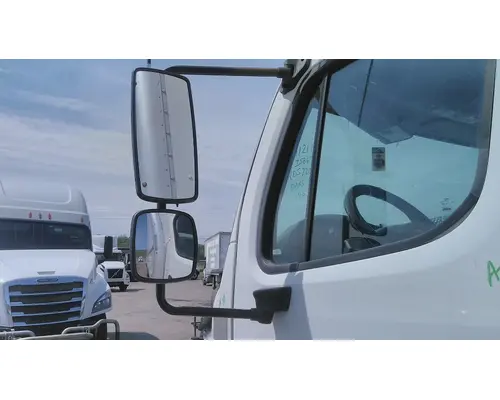 FREIGHTLINER M2 106 MIRROR ASSEMBLY CABDOOR