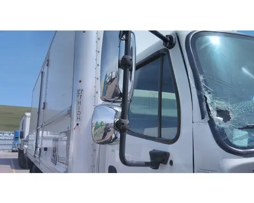 FREIGHTLINER M2 106 MIRROR ASSEMBLY CABDOOR