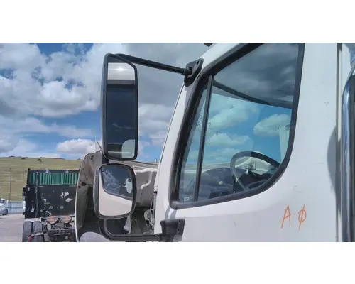 FREIGHTLINER M2 106 MIRROR ASSEMBLY CABDOOR
