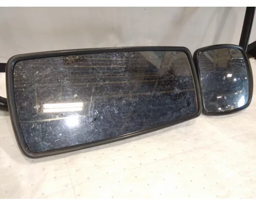 FREIGHTLINER M2 106 MIRROR ASSEMBLY CABDOOR
