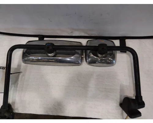 FREIGHTLINER M2 106 MIRROR ASSEMBLY CABDOOR