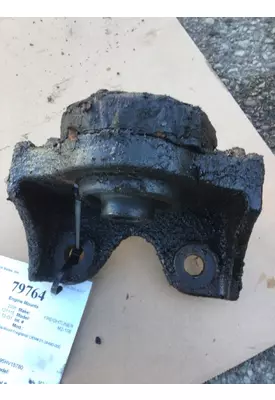 FREIGHTLINER M2-106 MOUNTS, ENGINE