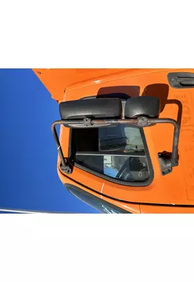 FREIGHTLINER M2 106 Mirror (Side View)