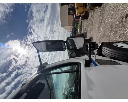 FREIGHTLINER M2 106 Mirror (Side View)