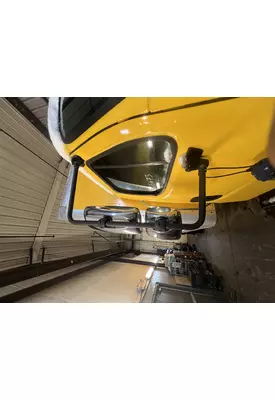 FREIGHTLINER M2 106 Mirror (Side View)