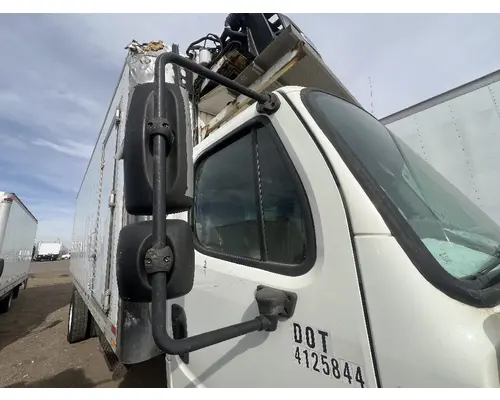 FREIGHTLINER M2 106 Mirror (Side View)