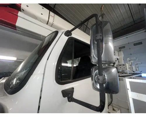 FREIGHTLINER M2 106 Mirror (Side View)