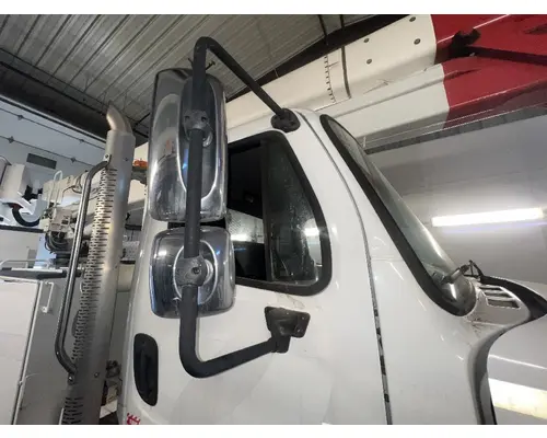 FREIGHTLINER M2 106 Mirror (Side View)