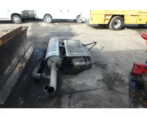 FREIGHTLINER M2 106 Muffler