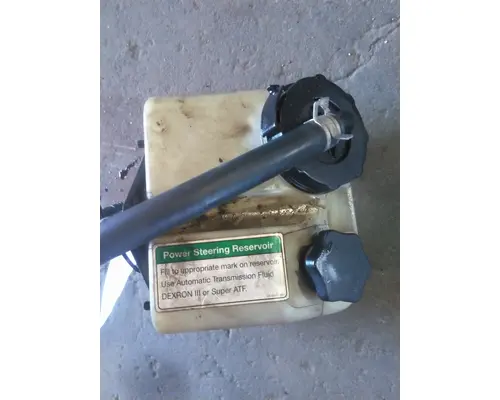 FREIGHTLINER M2 106 POWER STEERING RESERVOIR