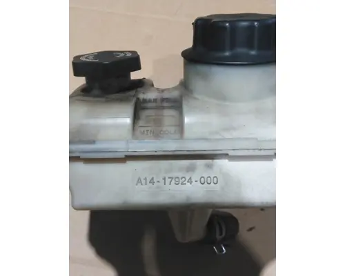 FREIGHTLINER M2 106 POWER STEERING RESERVOIR