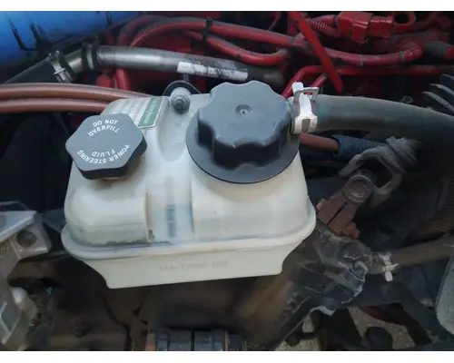 FREIGHTLINER M2 106 POWER STEERING RESERVOIR