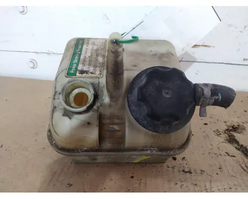 FREIGHTLINER M2 106 POWER STEERING RESERVOIR