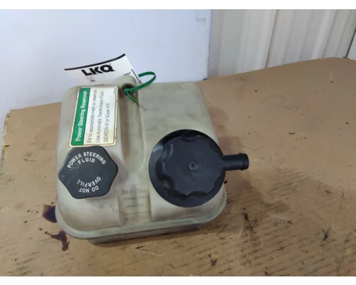 FREIGHTLINER M2 106 POWER STEERING RESERVOIR