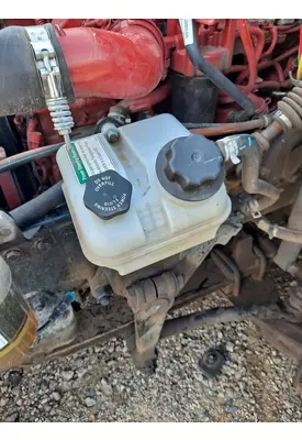 FREIGHTLINER M2 106 POWER STEERING RESERVOIR