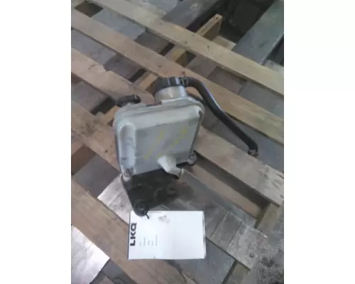 FREIGHTLINER M2 106 POWER STEERING RESERVOIR