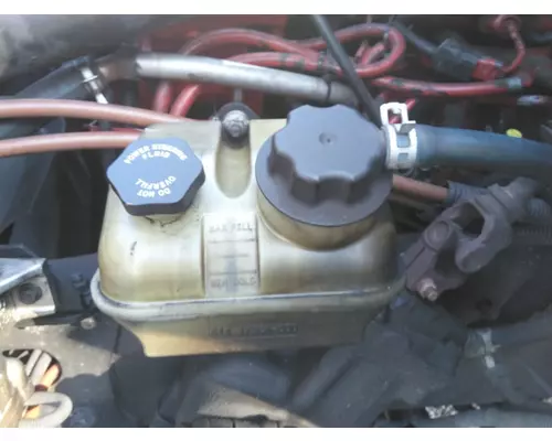 FREIGHTLINER M2 106 POWER STEERING RESERVOIR