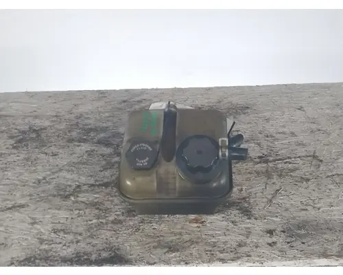 FREIGHTLINER M2 106 POWER STEERING RESERVOIR